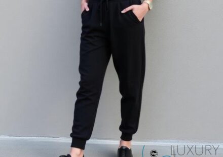 black sweatpants
